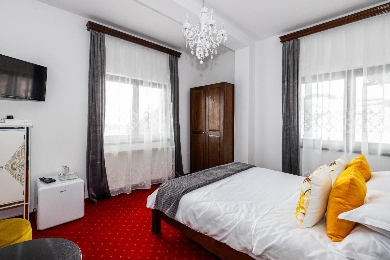 Vila Luca-Hotel Şirnea Exterior foto
